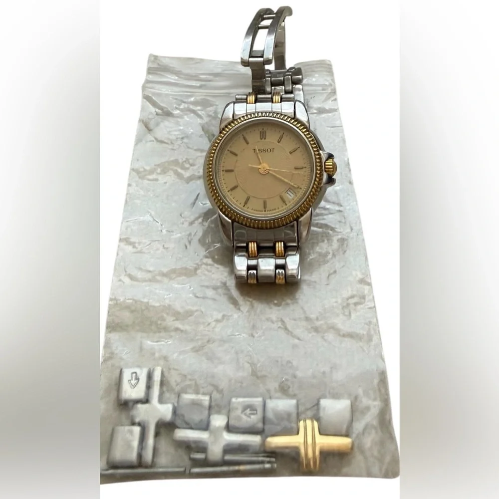 VINTAGE TISSOT BALLADE C217/317C WOMEN’S SWISS QUARTZ WATCH SAPPHIRE CRYSTAL WR